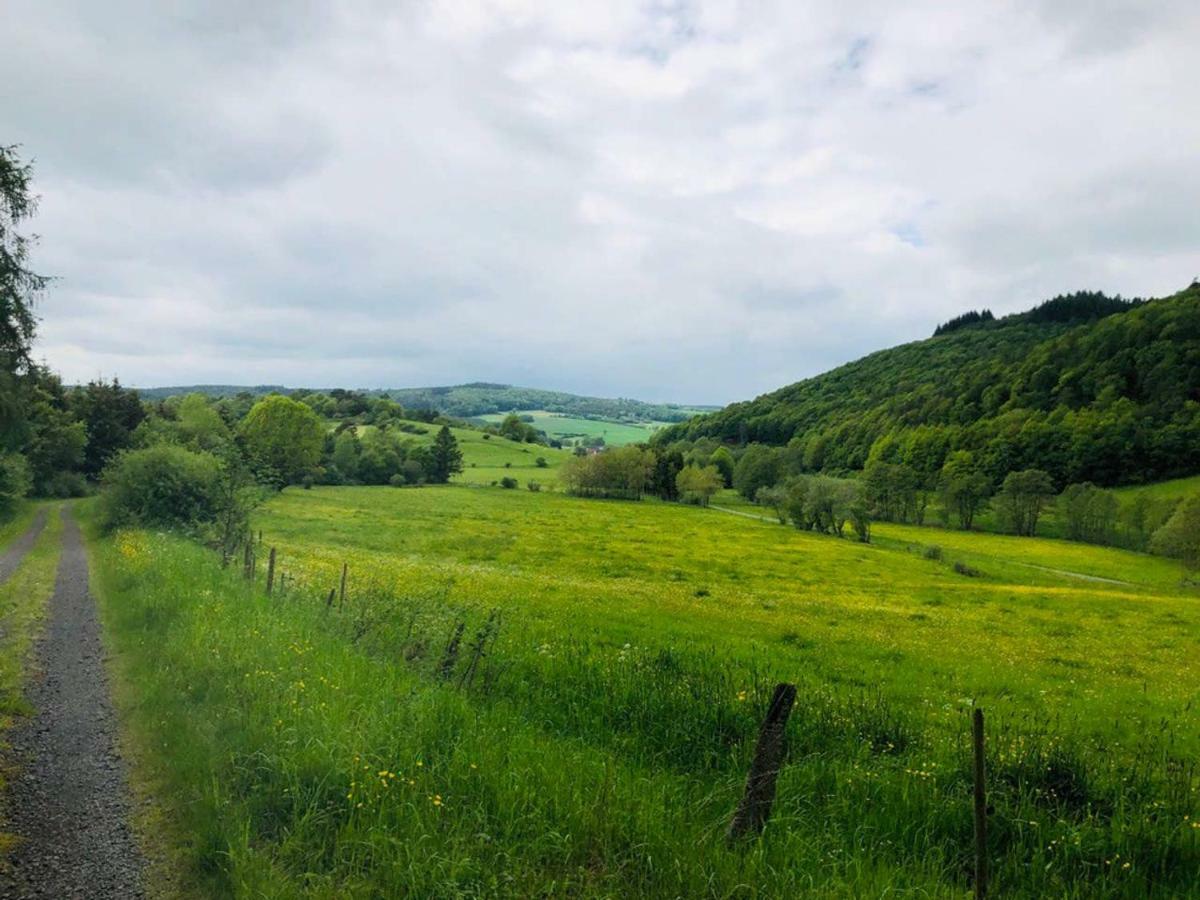 Rennscheune - Himmlisch in die Grüne Hölle Kelberg Exterior foto